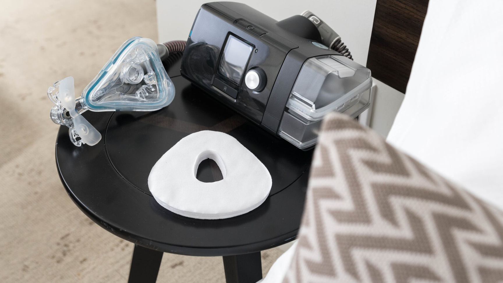 K2FM (medium) RemZzzs CPAP Mask Liner Store